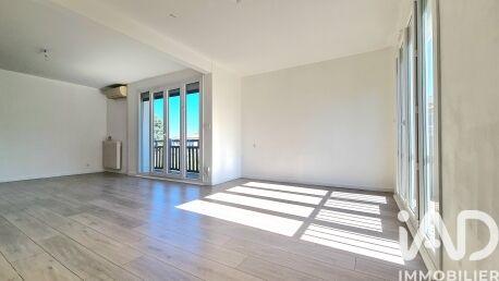 Appartement - 84 m² - 4 pièces