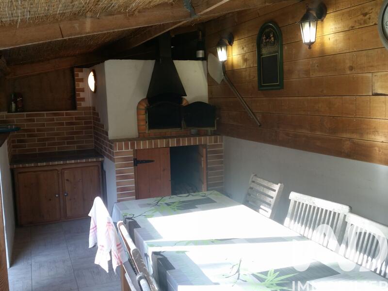 Maison - 220 m² - 8 pièces