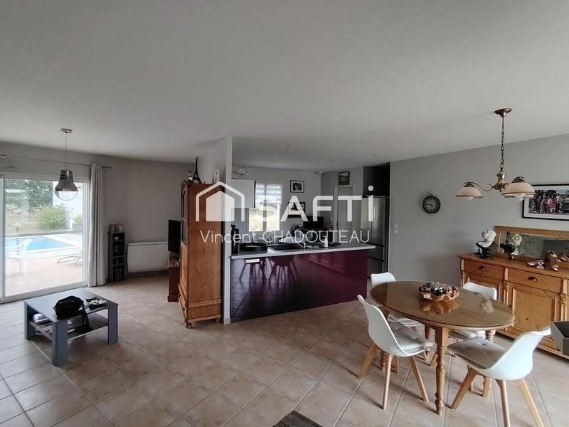 Maison - 92 m² - 4 pièces