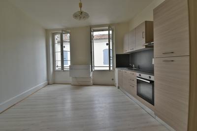Appartement - 47 m² - 3 pièces