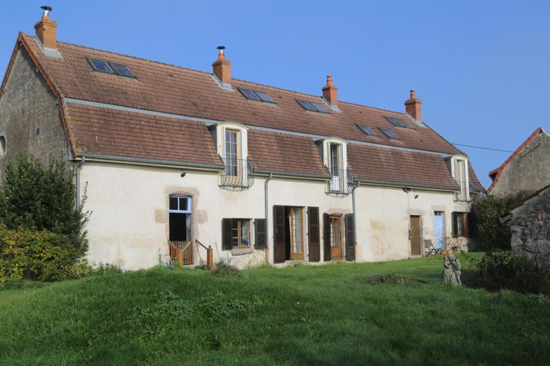 Corps de ferme - 225 m² - 4 pièces