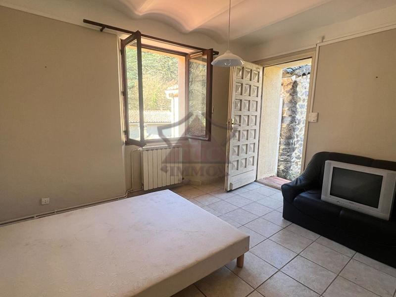 Maison - 365 m² - 21 pièces