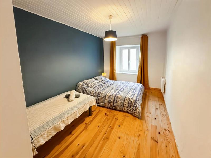 Maison - 268 m² - 9 pièces