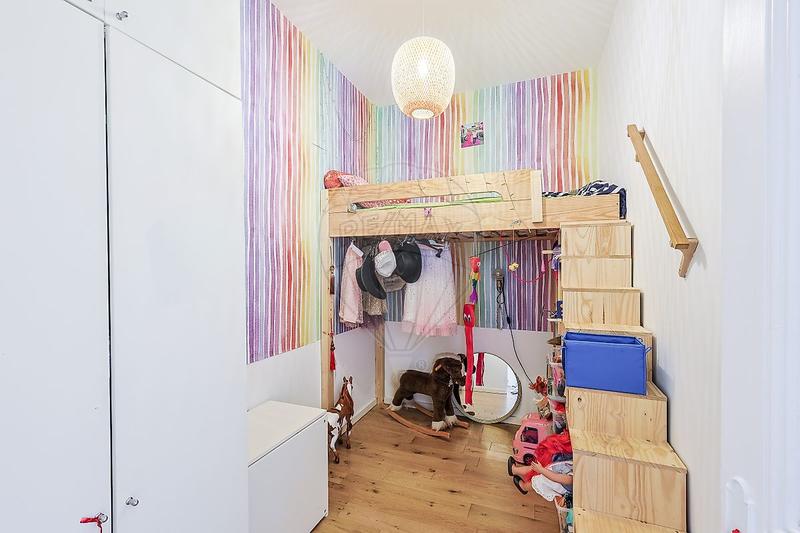 Appartement - 90 m² - 3 pièces