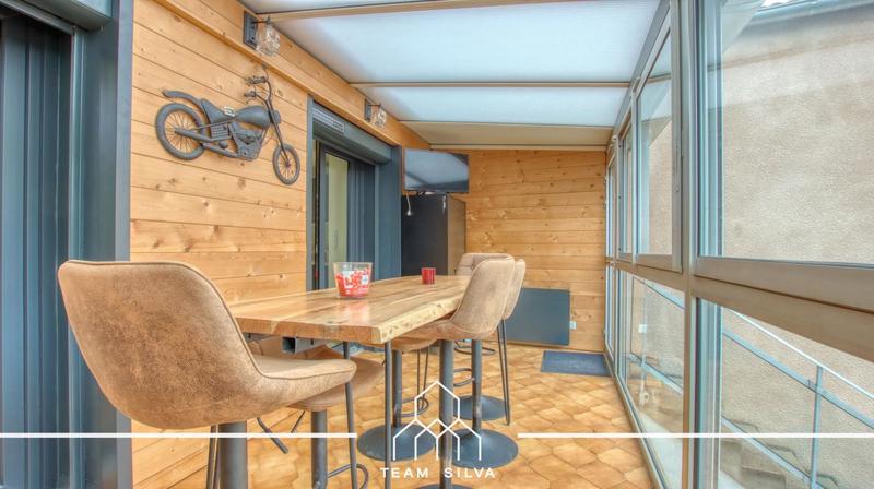 Maison - 110 m² - 4 pièces