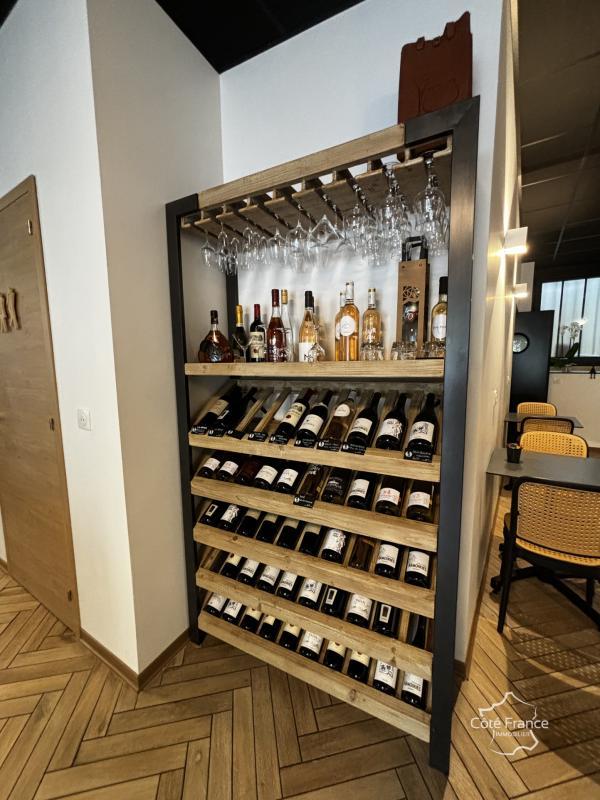 Fonds de commerce - Local commercial - 104 m²