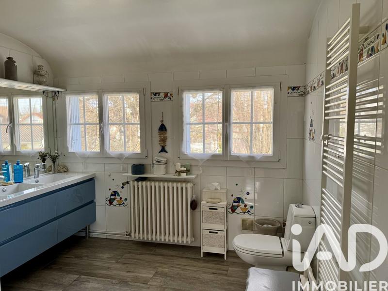 Maison - 175 m² - 8 pièces