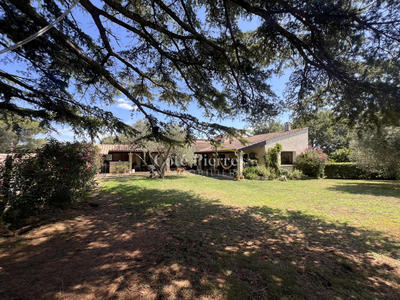 Villa - 150 m² - 5 pièces