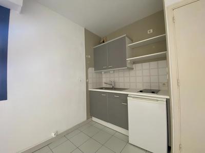 Studio - 27 m² - 1 pièce