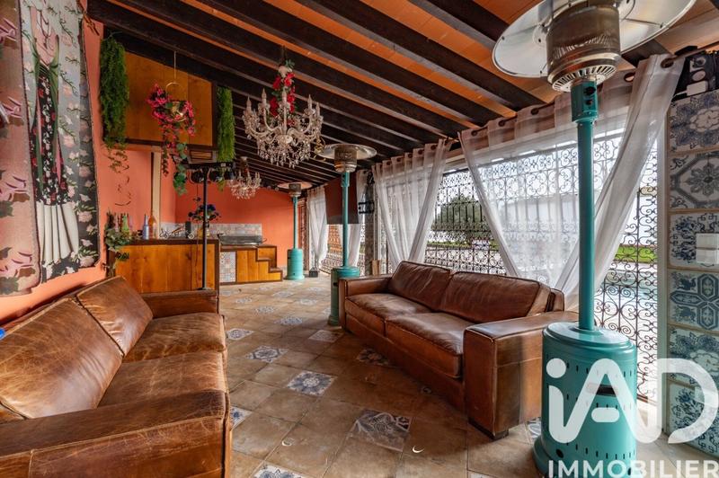 Maison - 160 m² - 5 pièces