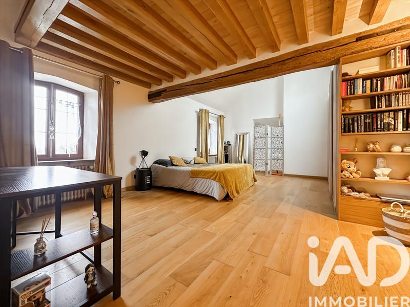 Maison - 179 m² - 6 pièces