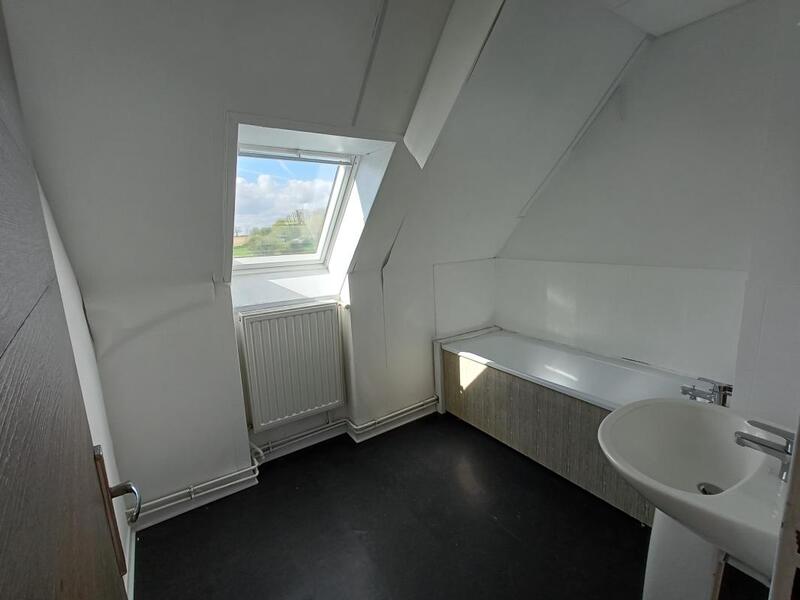 Maison - 91 m² - 5 pièces