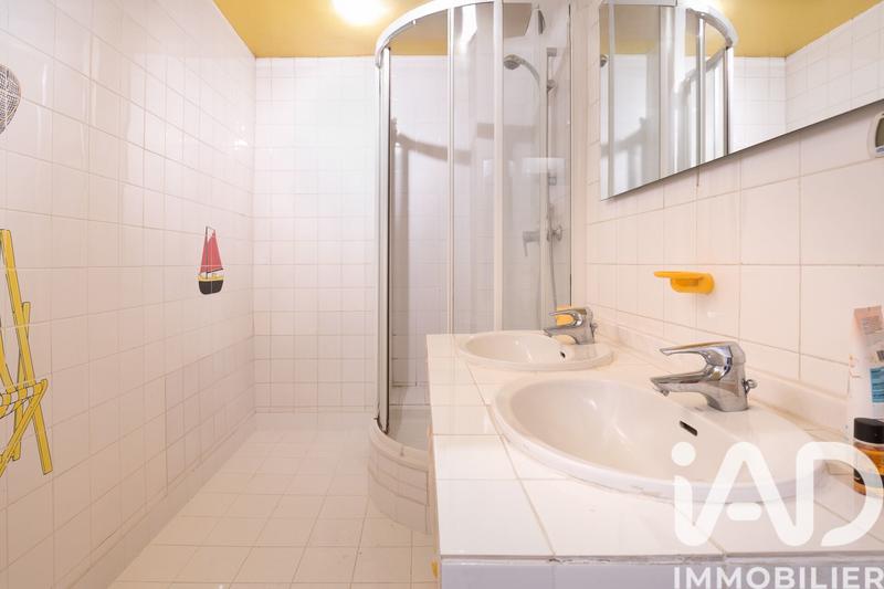 Maison - 176 m² - 7 pièces