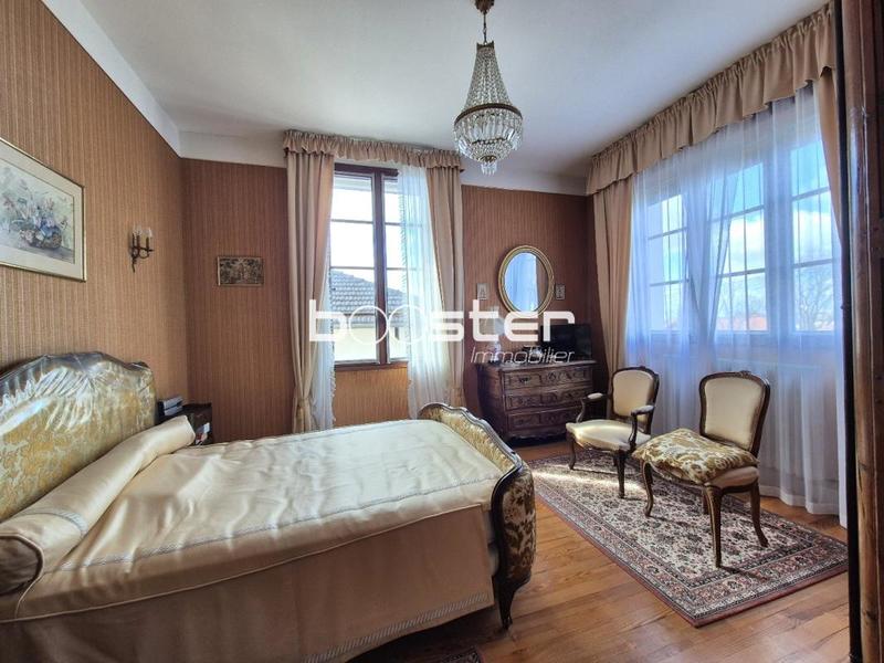 Maison ancienne - 162 m² - 6 pièces