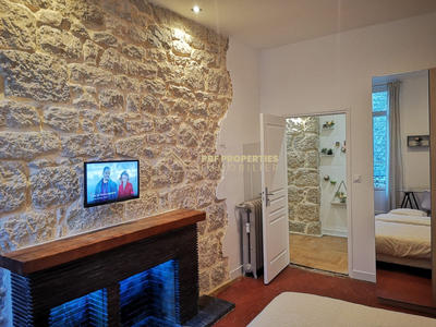 Appartement - 125 m² - 6 pièces