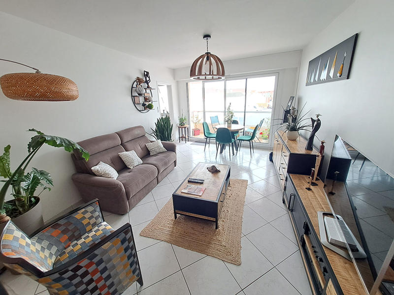 Appartement - 64 m² - 3 pièces