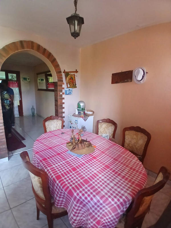 Maison - 148 m² - 7 pièces