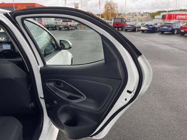 Toyota Yaris Hybride 116h France Business