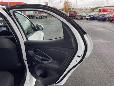 Toyota Yaris Hybride 116h France Business