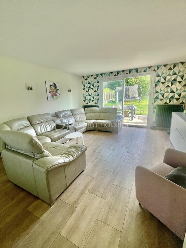 Maison - 159 m² - 7 pièces