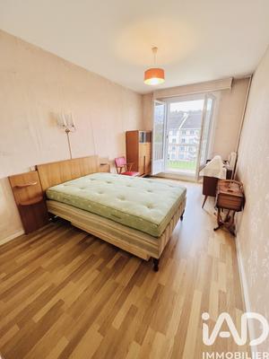 Appartement - 77 m² - 4 pièces