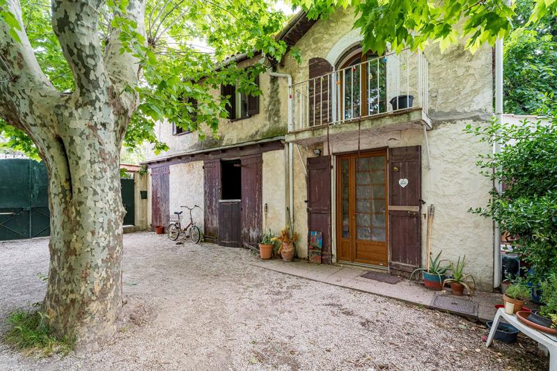 Bastide - 325 m² - 14 pièces