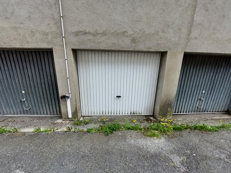 Parking - 14 m²