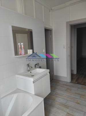 Appartement - 83 m² - 4 pièces