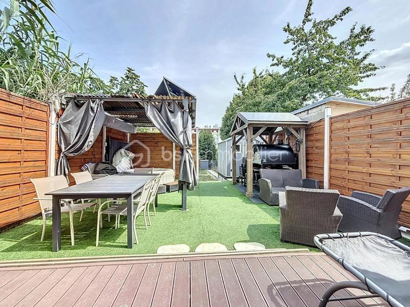 Maison - 115 m² - 5 pièces