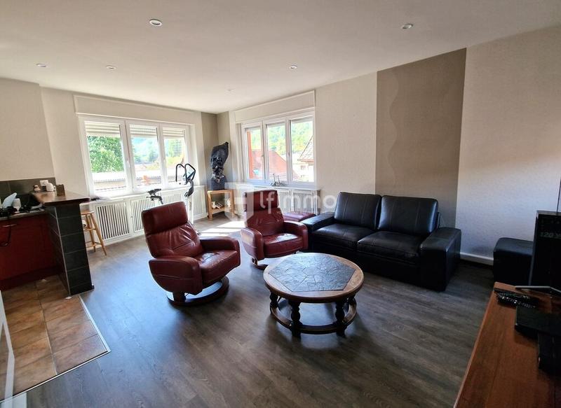 Local commercial - 1 220 m² - 20 pièces