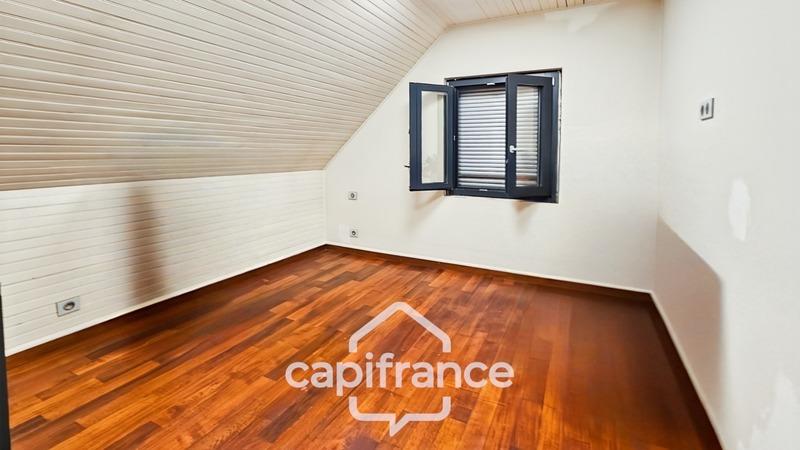 Maison - 120 m² - 6 pièces