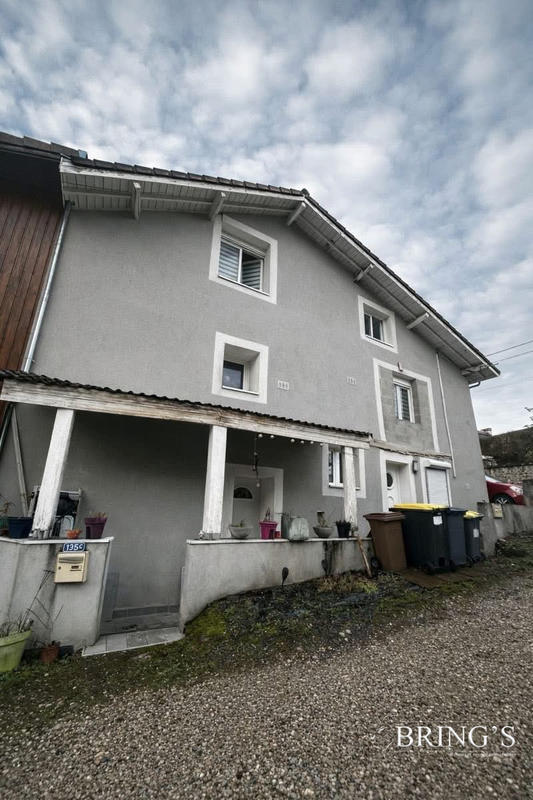 Appartement - 84 m² - 5 pièces