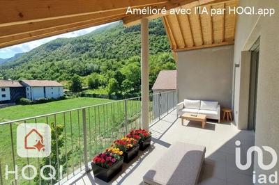 Appartement - 110 m² - 4 pièces