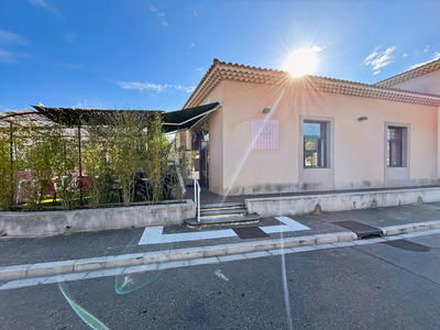 Fonds de commerce - 65 m²