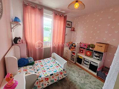 Maison - 91 m² - 5 pièces