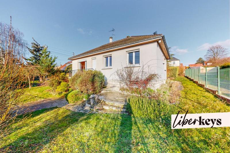 Maison - 90 m² - 5 pièces