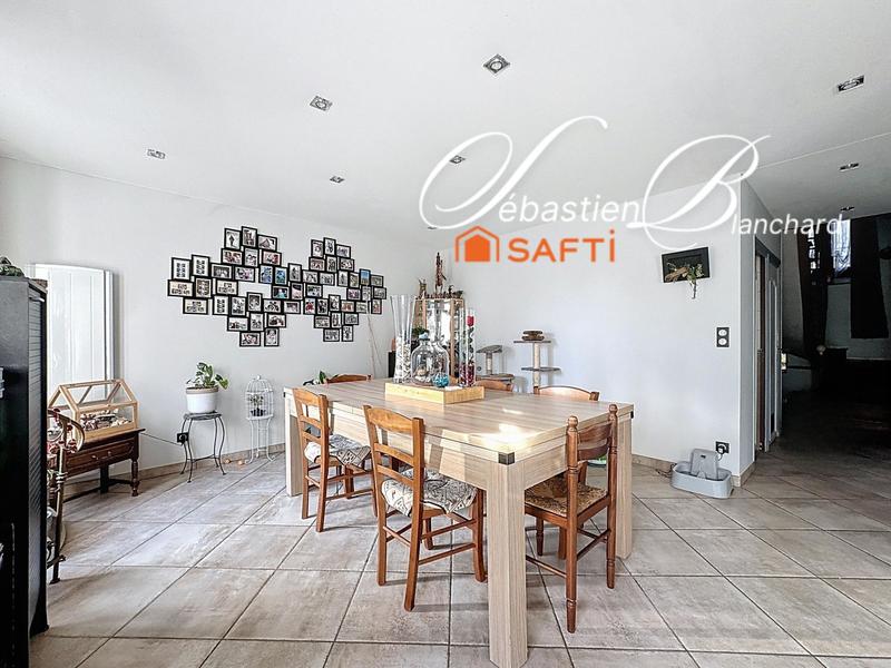 Maison - 175 m² - 6 pièces