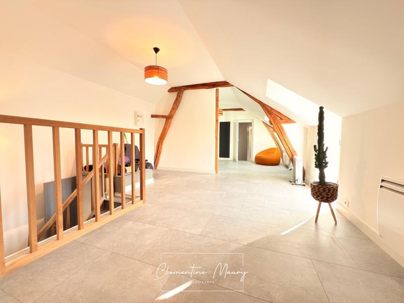 Maison - 168 m² - 6 pièces