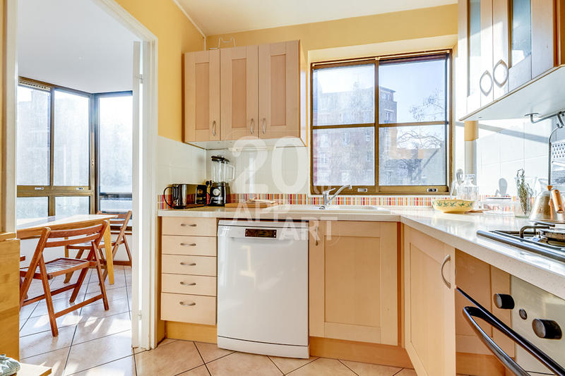 Appartement - 79 m² - 4 pièces