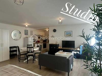 Immeuble - 150 m² - 6 pièces