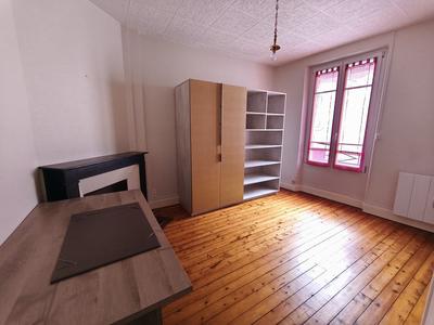 Maison - 197 m² - 6 pièces