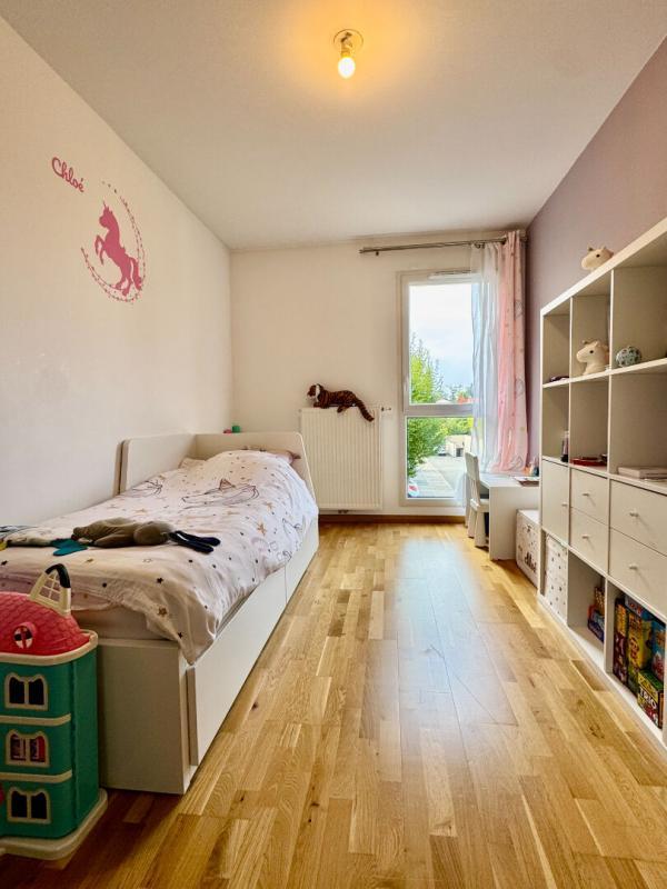 Appartement - 82 m² - 4 pièces