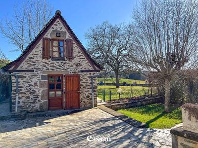 Maison - 290 m² - 14 pièces