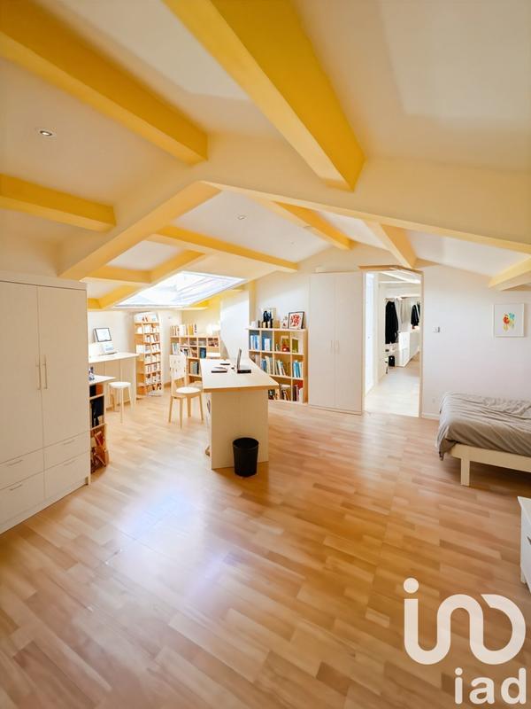 Duplex - 118 m² - 5 pièces