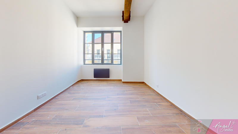 Triplex - 130 m² - 6 pièces