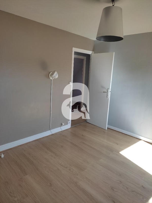 Duplex - 98 m² - 4 pièces