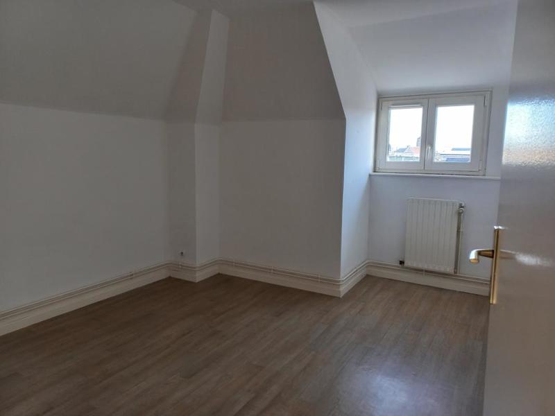 Duplex - 77 m² - 4 pièces