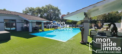 Maison contemporaine - 392 m² - 9 pièces