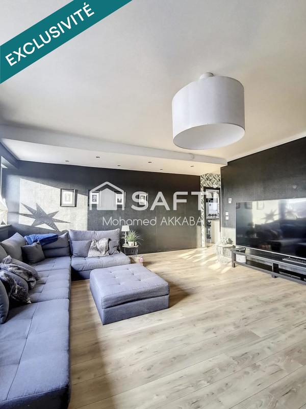 Maison - 250 m² - 8 pièces