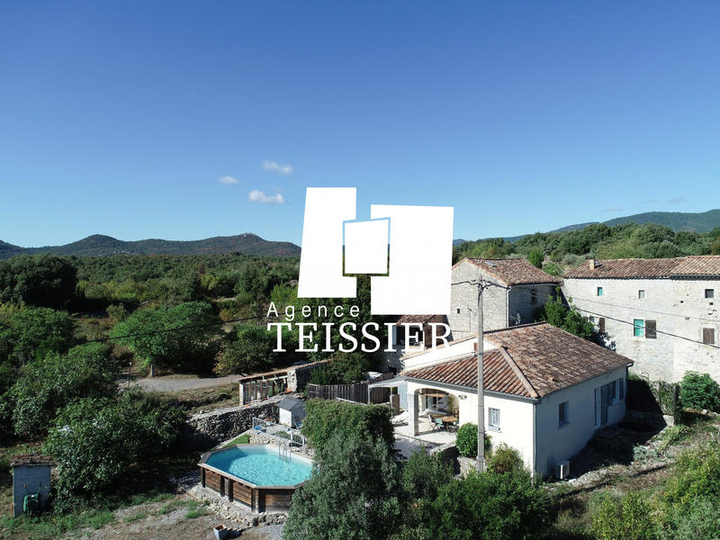 Maison - 146 m² - 7 pièces